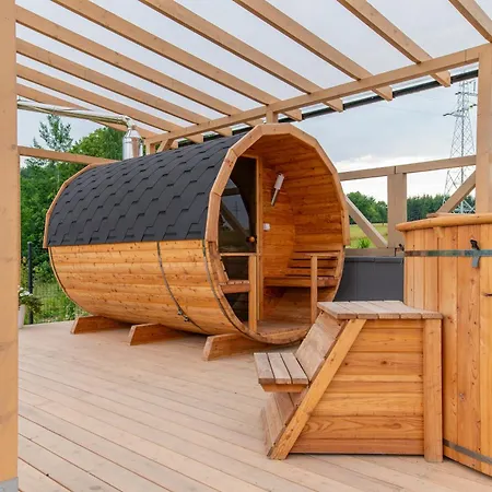 Osada Trzy Siostry * דוז'ניקי ז'דרוז'